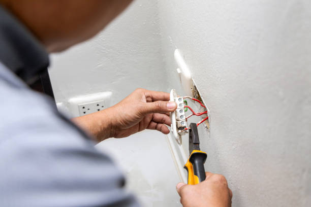 Best Local Electrician Companies  in Eureka, KS
